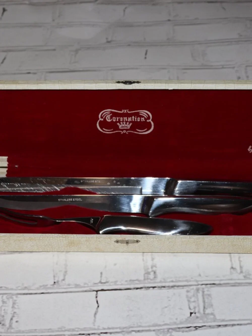 ✨ Vintage “Coronation” 3‑Piece Carving Set by Soffi ✨